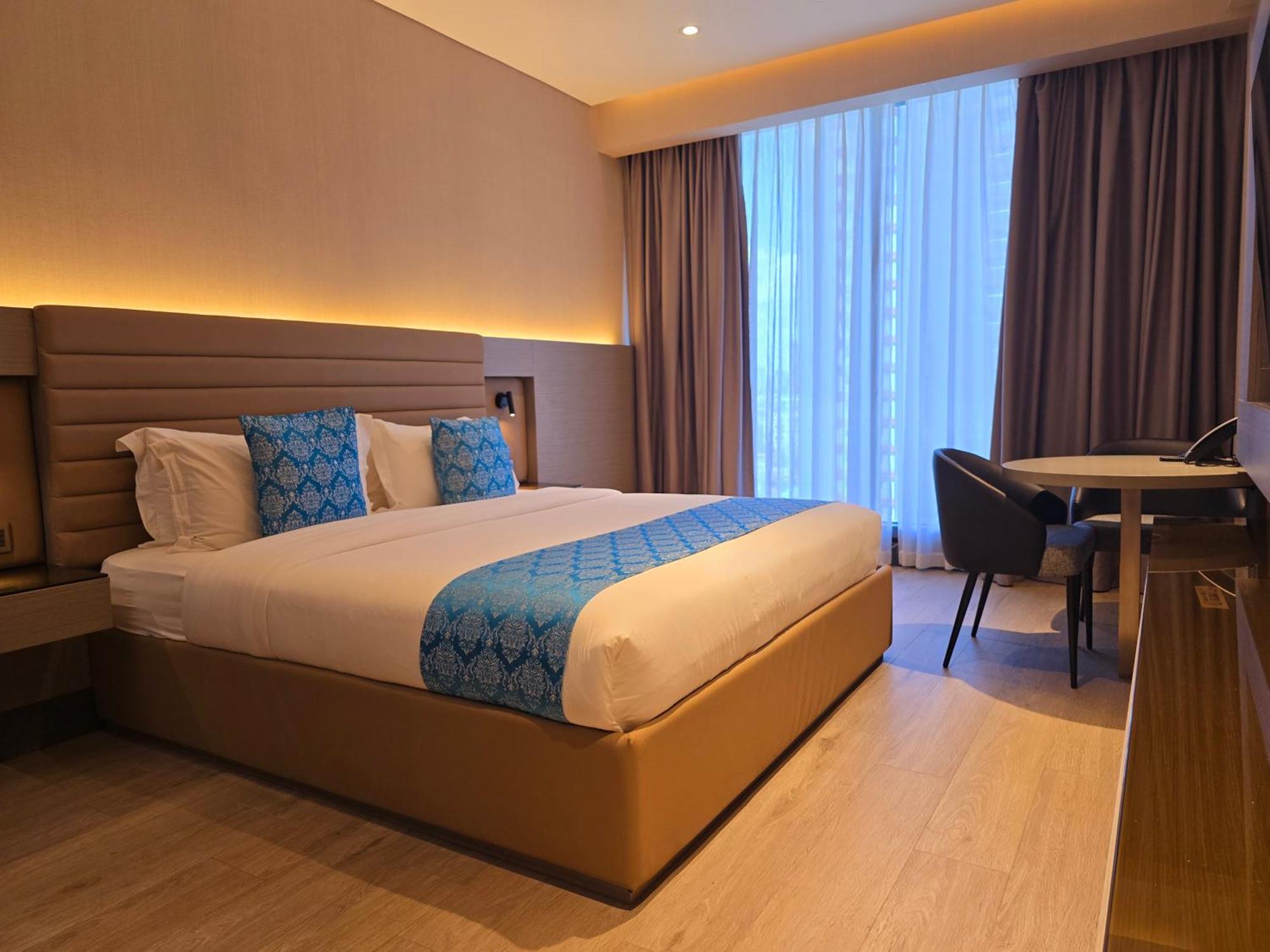 Bayprime Hotel Paranaque City Exterior foto